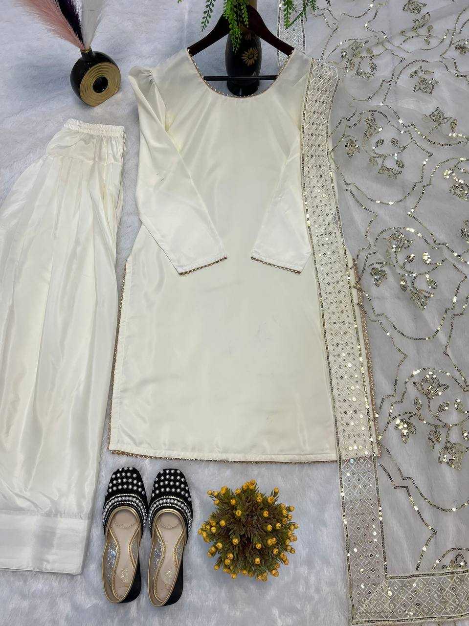 Crepe  Ladies Salwar Suits Party wear